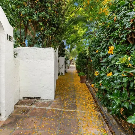 Marina 1bd Sea Views Club Access Apartment *