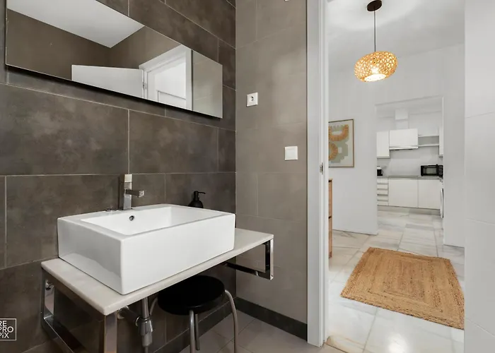 Marina 1bd Sea Views Club Access 公寓 马尔韦利亚