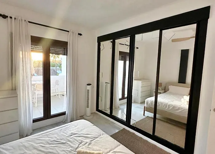 Marina 1bd Sea Views Club Access 公寓 *