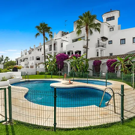 Apartamento Marina 1bd Sea Views Club Access Marbella